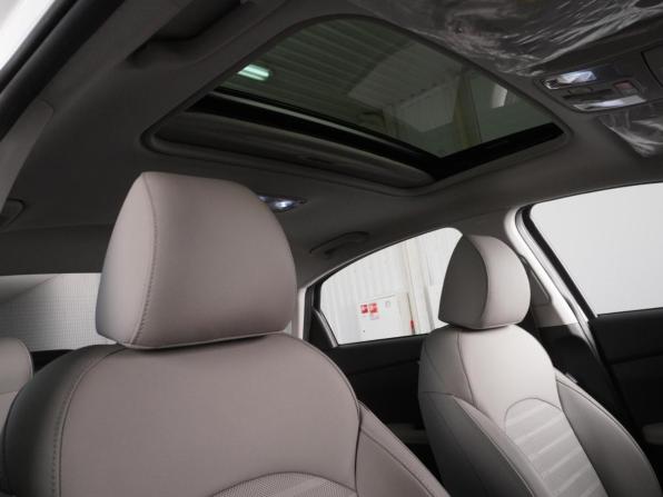 Kia K3 II (China Market) Рестайлинг с пробегом 2024 года, цена 2 368 000 рублей, 21875 км, седан, Автокод Объявления