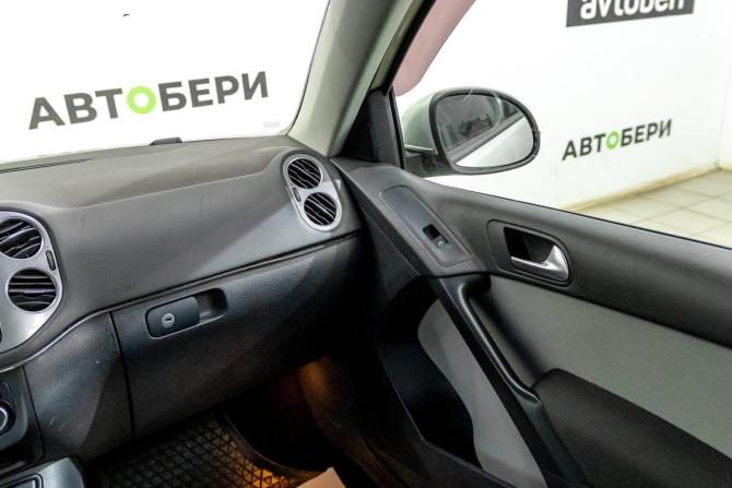 Volkswagen Tiguan I с пробегом 2011 года, цена 855 000 рублей, 163000 км, внедорожник, Автокод Объявления
