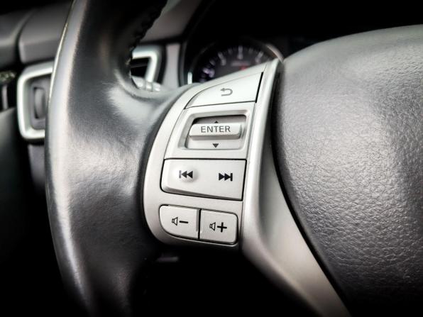Nissan Qashqai II с пробегом 2015 года, цена 1 685 000 рублей, 110446 км, внедорожник, Автокод Объявления