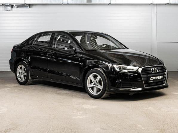Audi A3 III (8V) Рестайлинг с пробегом 2017 года, цена 1 348 000 рублей, 210934 км, седан, Автокод Объявления