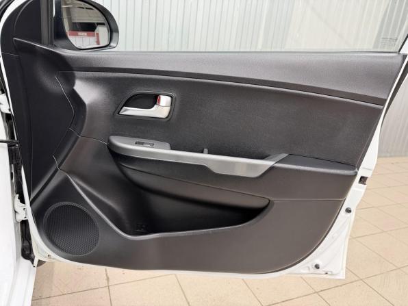 Kia Rio III с пробегом 2013 года, цена 848 000 рублей, 188238 км, седан, Автокод Объявления