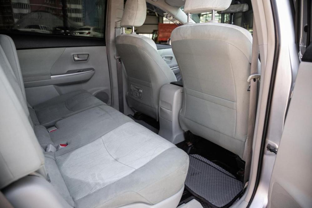 Toyota Prius Alpha I (ZVW40/41) Иркутск  - изображение 14