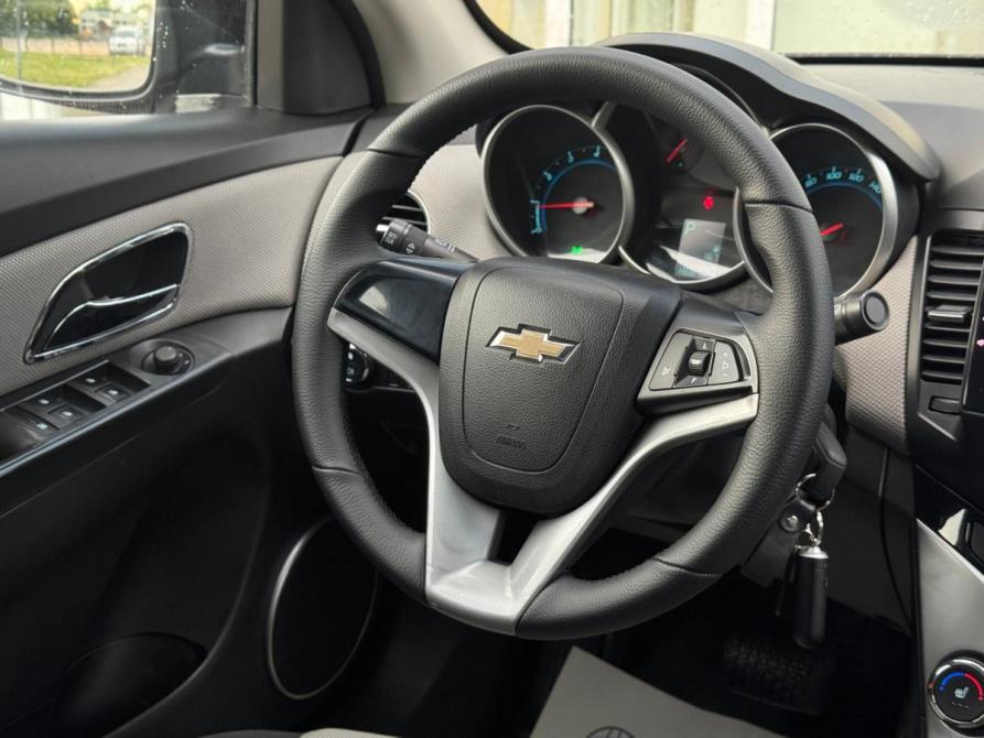 Chevrolet Cruze I Ульяновск  - изображение 10