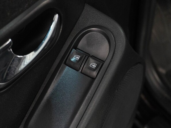 Nissan Terrano III (D10) с пробегом 2019 года, цена 1 489 000 рублей, 61436 км, внедорожник, Автокод Объявления