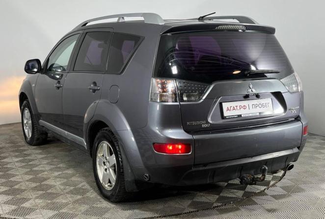 Mitsubishi Outlander II с пробегом 2007 года, цена 815 000 рублей, 259138 км, внедорожник, Автокод Объявления