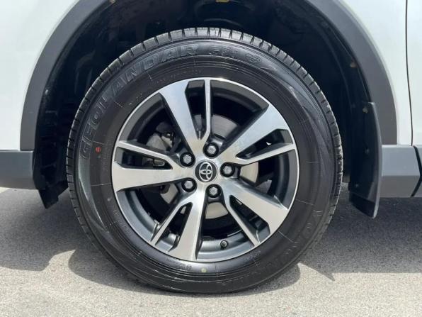 Toyota RAV4 IV (XA40) Рестайлинг с пробегом 2018 года, цена 2 450 000 рублей, 161114 км, внедорожник, Автокод Объявления