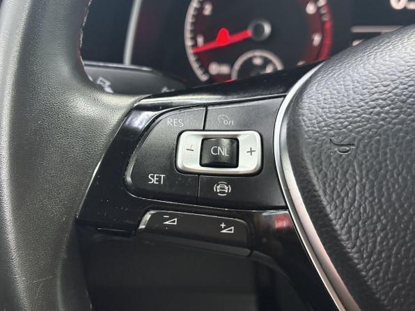 Volkswagen Jetta VII с пробегом 2020 года, цена 1 995 000 рублей, 60288 км, седан, Автокод Объявления