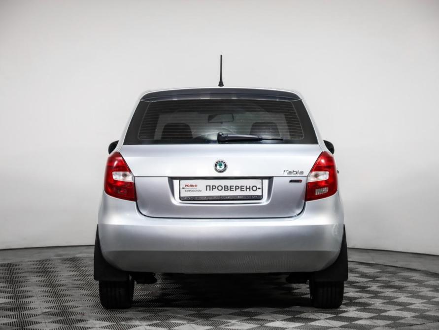Skoda Fabia II Рестайлинг Санкт-Петербург  - изображение 7