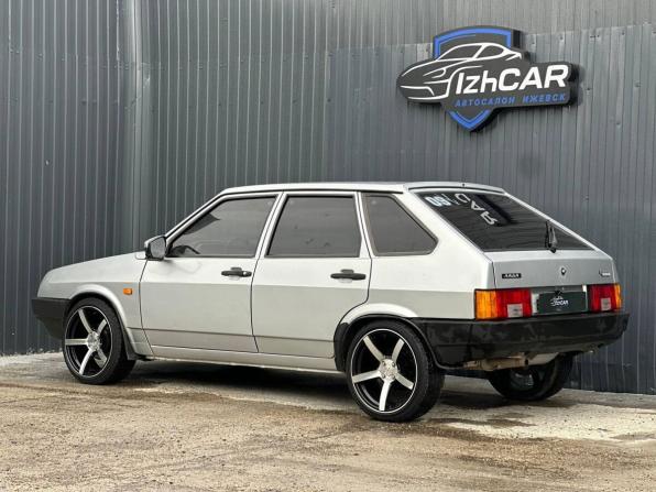 Lada (ВАЗ) 2109 с пробегом 2003 года, цена 279 000 рублей, 182000 км, хэтчбек, Автокод Объявления