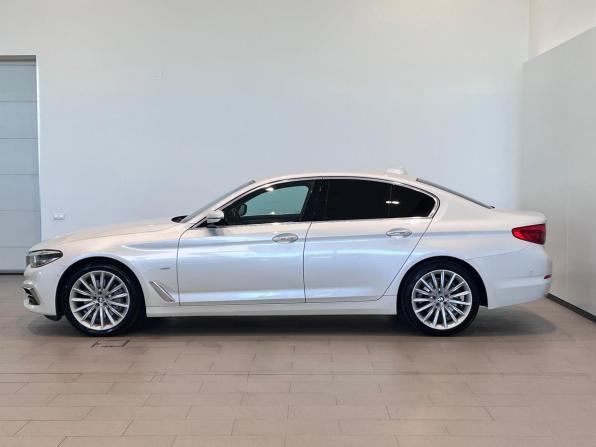 BMW 5 серии VII (G30/G31/G38) с пробегом 2018 года, цена 3 850 000 рублей, 96102 км, седан, Автокод Объявления