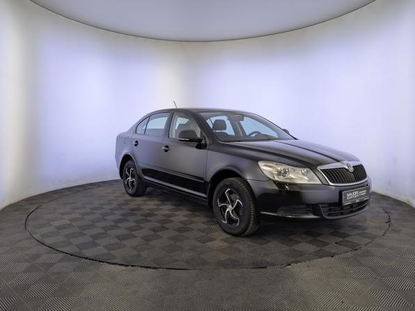 Skoda Octavia II (A5) Рестайлинг с пробегом 2011 года, цена 1 180 000 рублей, 107050 км, лифтбек, Автокод Объявления
