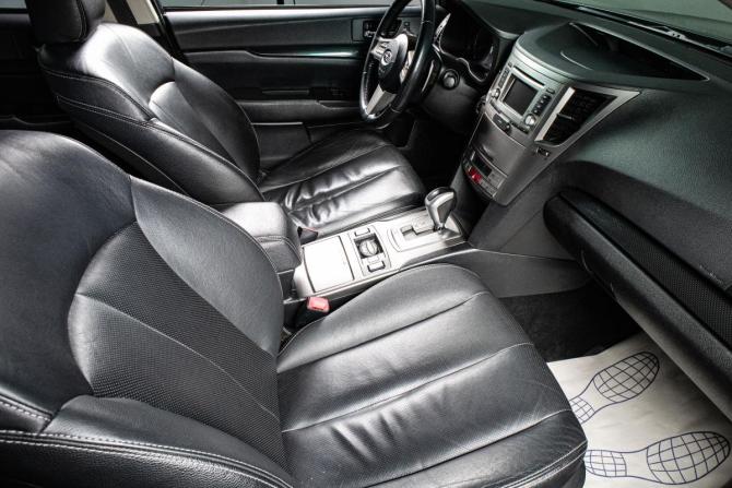 Subaru Legacy V с пробегом 2011 года, цена 1 199 000 рублей, 100500 км, седан, Автокод Объявления