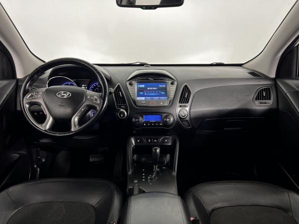 Hyundai ix35 I Рестайлинг с пробегом 2013 года, цена 1 220 000 рублей, 181625 км, внедорожник, Автокод Объявления