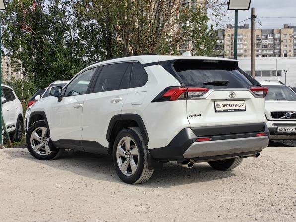 Toyota RAV4 V (XA50) с пробегом 2021 года, цена 3 139 000 рублей, 86717 км, внедорожник, Автокод Объявления