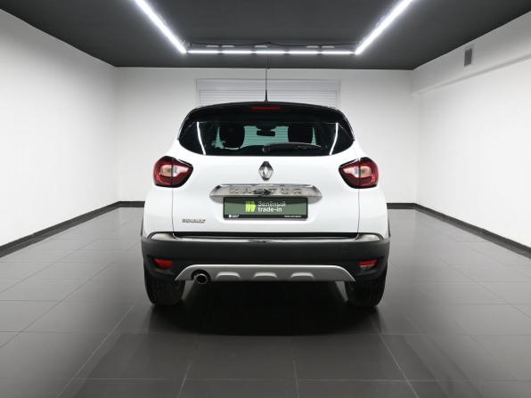 Renault Kaptur I с пробегом 2019 года, цена 1 445 000 рублей, 97348 км, внедорожник, Автокод Объявления