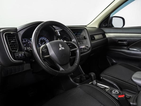 Mitsubishi Outlander III с пробегом 2012 года, цена 1 200 000 рублей, 296544 км, внедорожник, Автокод Объявления