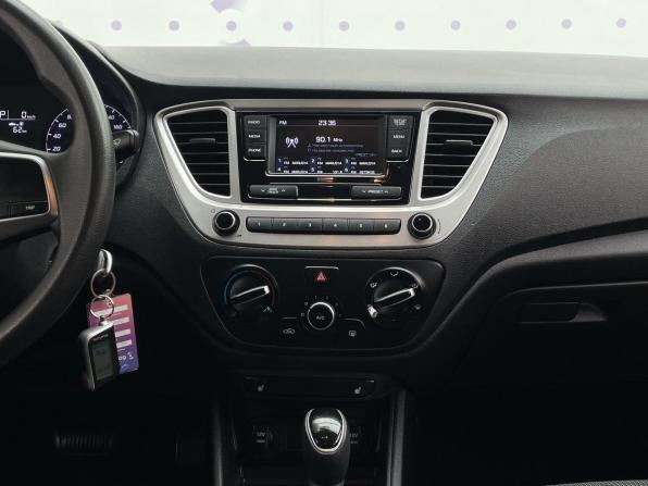 Hyundai Solaris II Рестайлинг с пробегом 2021 года, цена 1 480 000 рублей, 97100 км, седан, Автокод Объявления