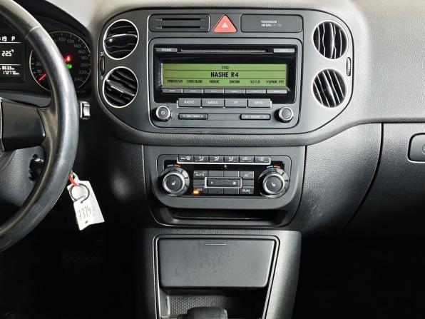 Volkswagen Golf Plus II с пробегом 2010 года, цена 643 000 рублей, 172775 км, хэтчбек, Автокод Объявления