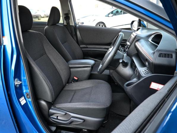 Toyota Sienta II Рестайлинг с пробегом 2019 года, цена 1 490 000 рублей, 94621 км, компактвэн, Автокод Объявления