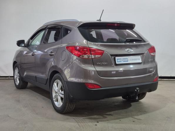 Hyundai ix35 I с пробегом 2013 года, цена 990 000 рублей, 216123 км, внедорожник, Автокод Объявления