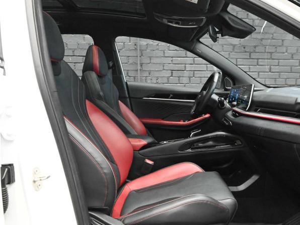 Geely Coolray I Рестайлинг с пробегом 2023 года, цена 2 370 000 рублей, 40625 км, внедорожник, Автокод Объявления
