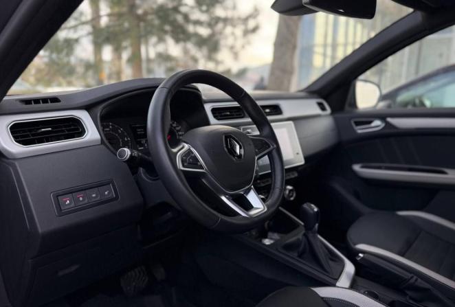 Renault Arkana I с пробегом 2022 года, цена 2 200 000 рублей, 53000 км, внедорожник, Автокод Объявления
