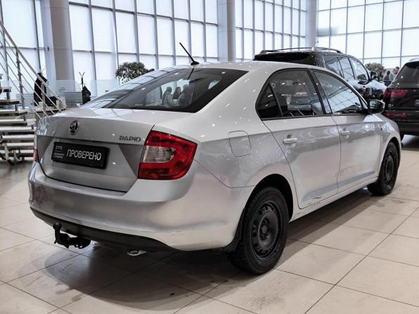 Skoda Rapid I с пробегом 2016 года, цена 599 000 рублей, 363233 км, лифтбек, Автокод Объявления