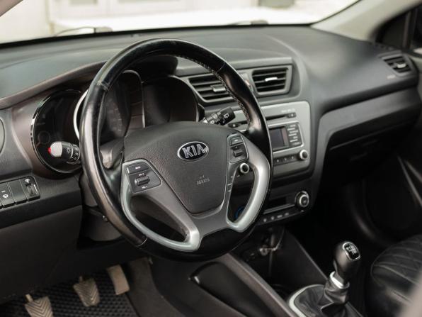 Kia Rio III Рестайлинг с пробегом 2016 года, цена 820 000 рублей, 156077 км, хэтчбек, Автокод Объявления