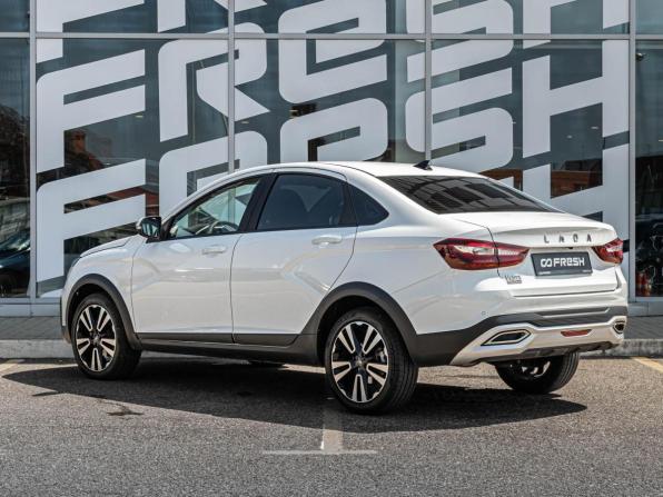 Lada (ВАЗ) Vesta I Рестайлинг (NG) с пробегом 2024 года, цена 1 605 000 рублей, 8800 км, седан, Автокод Объявления