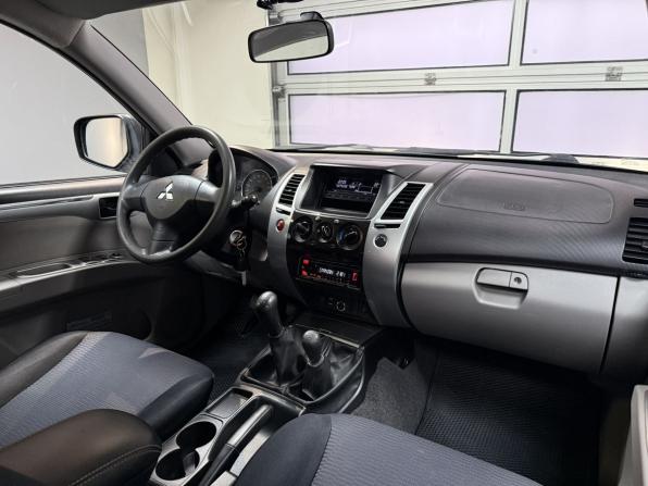 Mitsubishi Pajero Sport II с пробегом 2010 года, цена 1 400 000 рублей, 250000 км, внедорожник, Автокод Объявления