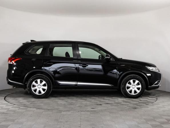 Mitsubishi Outlander III Рестайлинг 2 с пробегом 2017 года, цена 1 899 000 рублей, 82581 км, внедорожник, Автокод Объявления