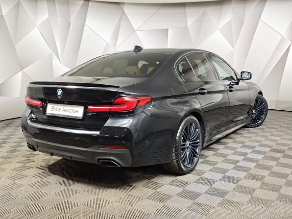 BMW 5 серии VII (G30/G31/G38) Рестайлинг с пробегом 2021 года, цена 5 100 000 рублей, 78066 км, седан, Автокод Объявления