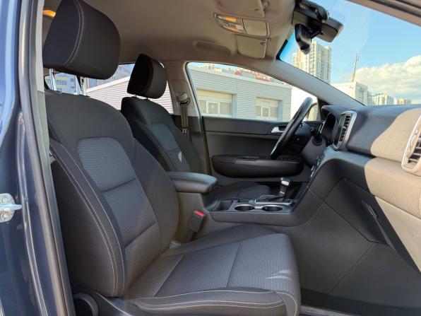 Kia Sportage IV Рестайлинг с пробегом 2021 года, цена 2 595 000 рублей, 91500 км, внедорожник, Автокод Объявления
