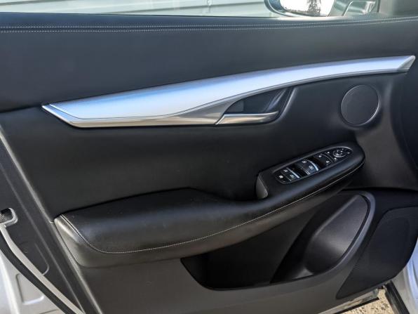 Infiniti QX50 II с пробегом 2018 года, цена 2 350 000 рублей, 112696 км, внедорожник, Автокод Объявления