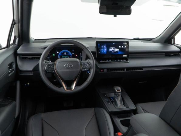 Toyota Corolla Cross I Рестайлинг с пробегом 2025 года, цена 3 896 900 рублей, 110 км, внедорожник, Автокод Объявления