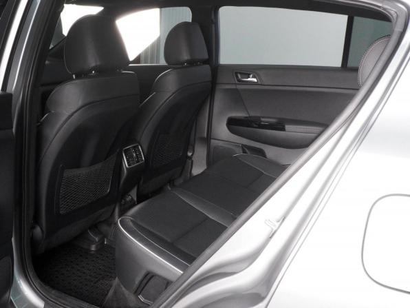Kia Sportage IV Рестайлинг с пробегом 2020 года, цена 2 420 000 рублей, 140371 км, внедорожник, Автокод Объявления
