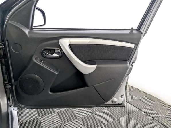 Nissan Terrano III (D10) с пробегом 2017 года, цена 1 375 000 рублей, 103702 км, внедорожник, Автокод Объявления