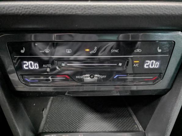 Volkswagen Tiguan II Рестайлинг с пробегом 2021 года, цена 3 150 000 рублей, 52829 км, внедорожник, Автокод Объявления