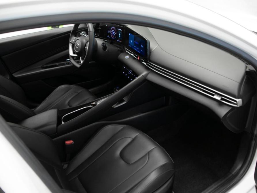 Hyundai Elantra VII (CN7) Москва  - изображение 27