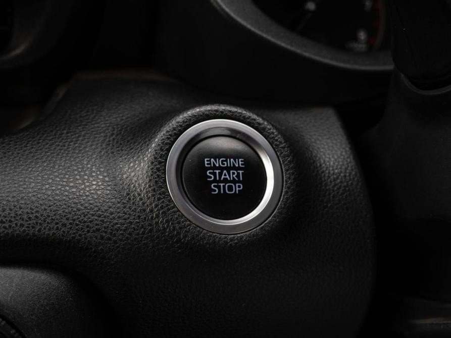 Toyota Yaris IV Краснодар  - изображение 17
