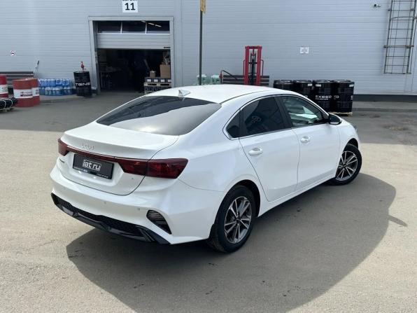 Kia Cerato IV Рестайлинг с пробегом 2022 года, цена 2 298 000 рублей, 114611 км, седан, Автокод Объявления