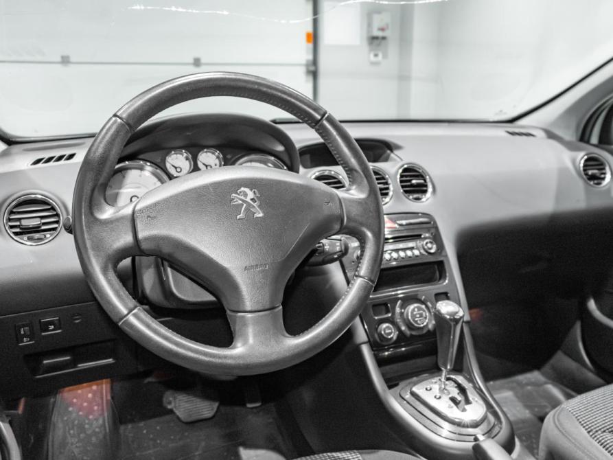 Peugeot 408 I Екатеринбург  - изображение 12