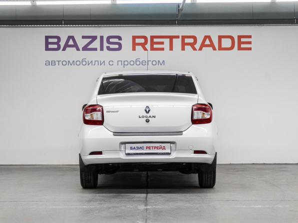 Renault Logan II с пробегом 2015 года, цена 600 000 рублей, 90485 км, седан, Автокод Объявления