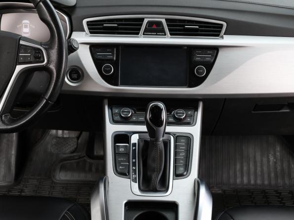 Geely Atlas I с пробегом 2018 года, цена 1 449 000 рублей, 135820 км, внедорожник, Автокод Объявления