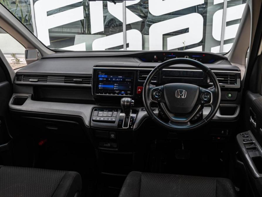 Honda Stepwgn V Рестайлинг Краснодар  - изображение 6