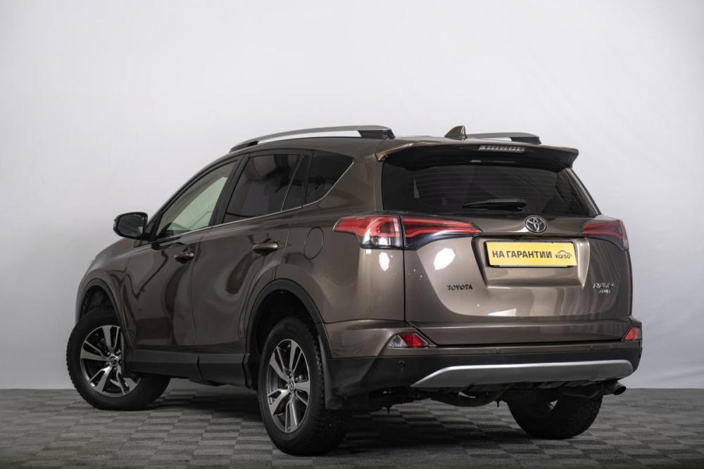 Toyota RAV4 IV (XA40) Рестайлинг Томск  - изображение 6