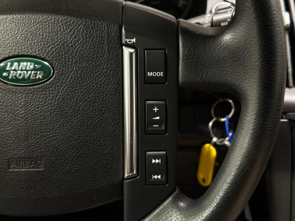 Land Rover Freelander II Рестайлинг с пробегом 2011 года, цена 1 400 000 рублей, 228041 км, внедорожник, Автокод Объявления