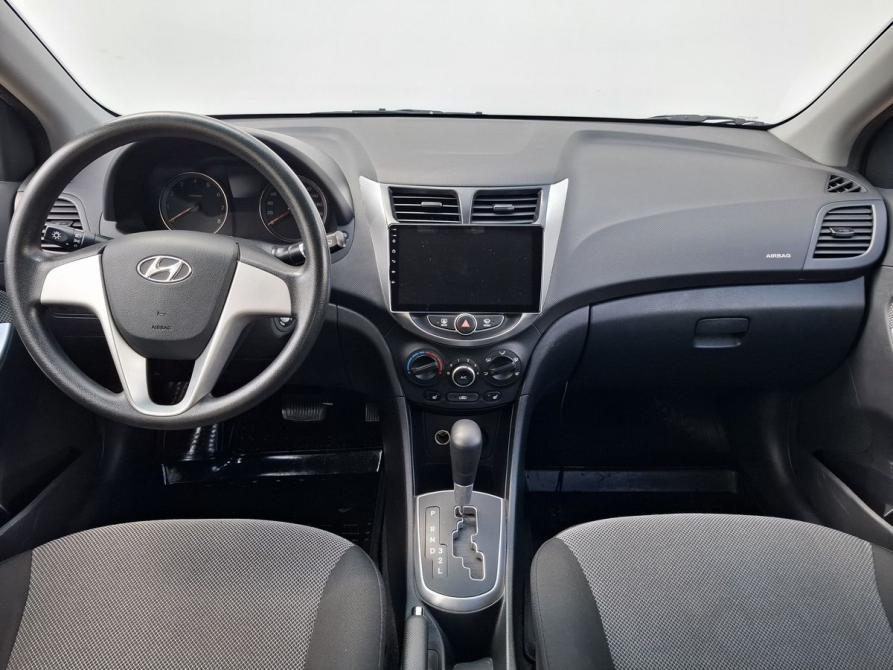 Hyundai Solaris I Москва  - изображение 12