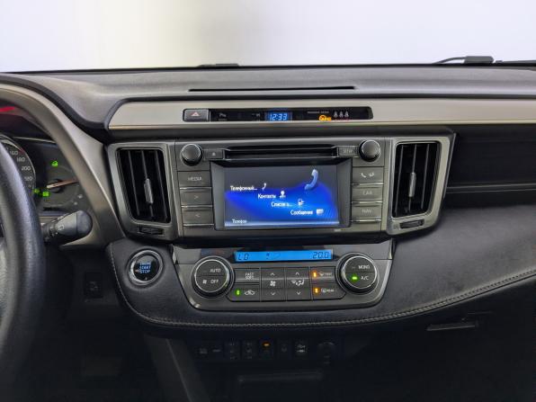 Toyota RAV4 IV (XA40) с пробегом 2015 года, цена 1 825 000 рублей, 236892 км, внедорожник, Автокод Объявления