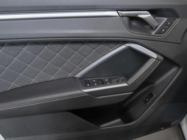 Audi Q3 II (F3) с пробегом 2025 года, цена 4 200 000 рублей, 45 км, внедорожник, Автокод Объявления